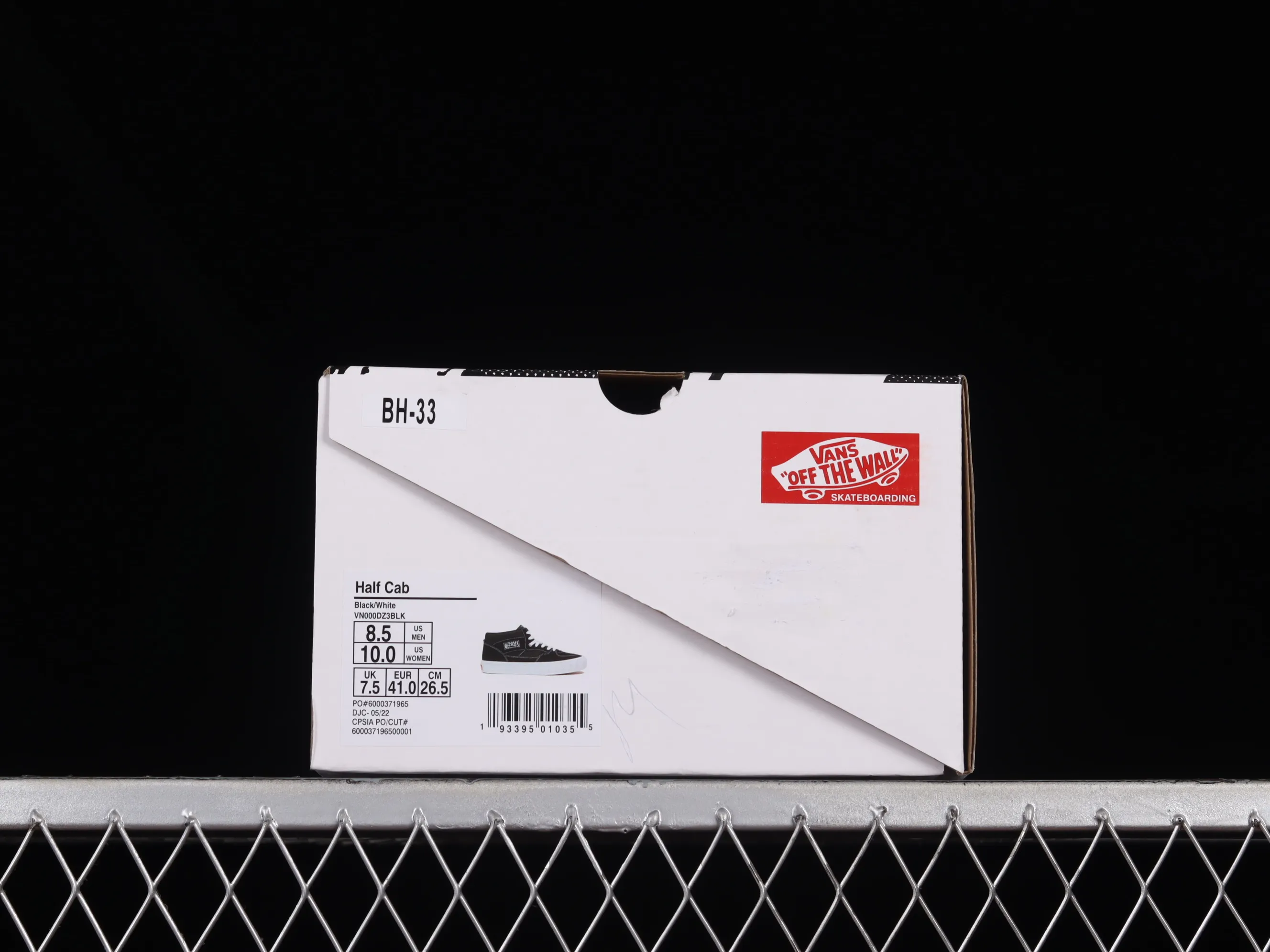 All categories Vans Vans series Vans Mid Vans Zhongbang Vans Half Cab Legend skater signature Zhongbang skateboard shoes VN000DZ3BLK